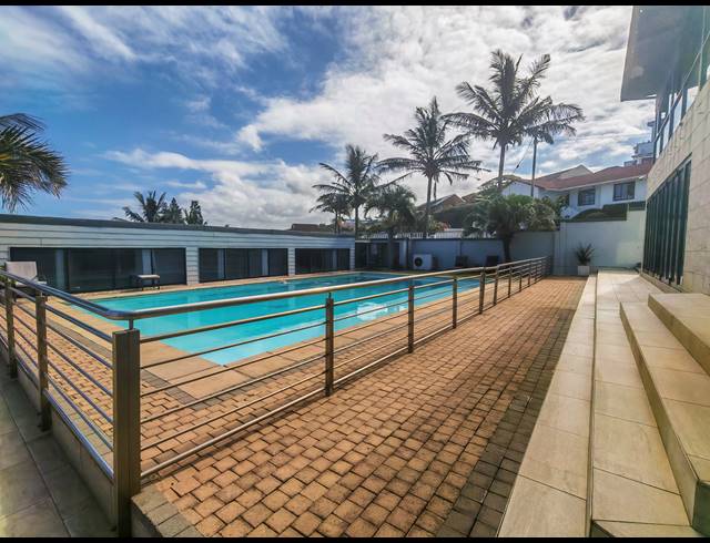 6 BEDROOM HOUSE FOR SALE IN BLUFF